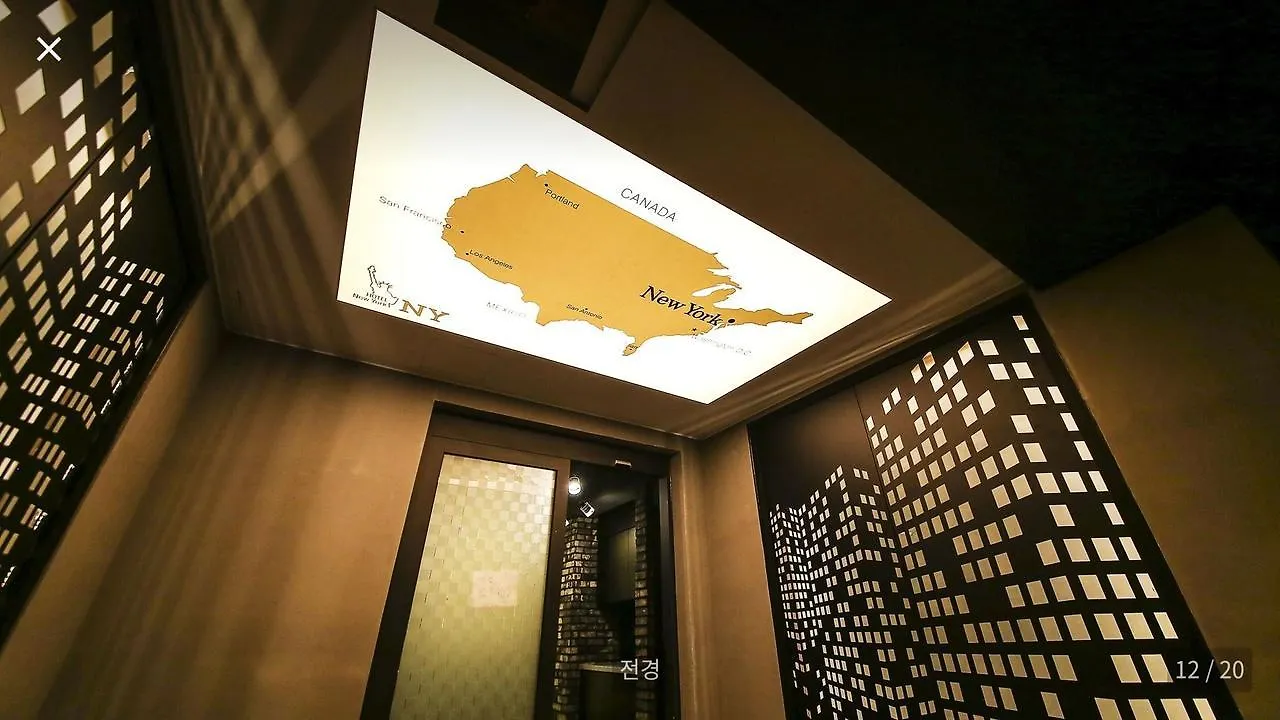 New York Hotel Seoul 2*,  South Korea