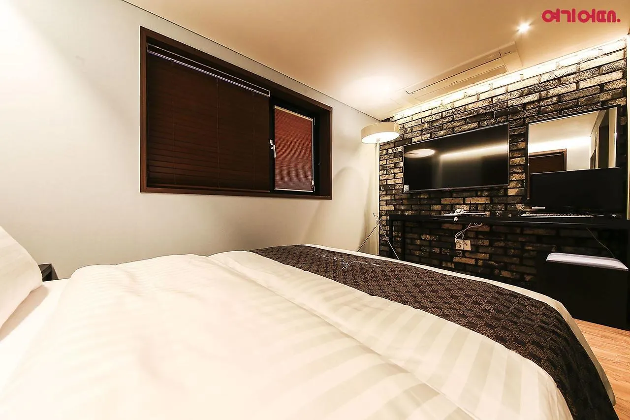 **  New York Hotel Seoul South Korea