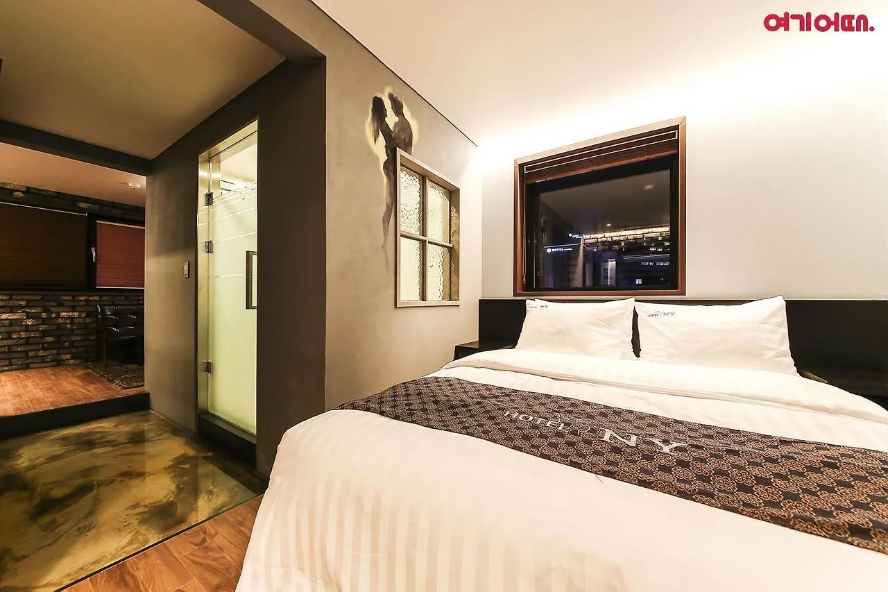 **  New York Hotel Seoul South Korea